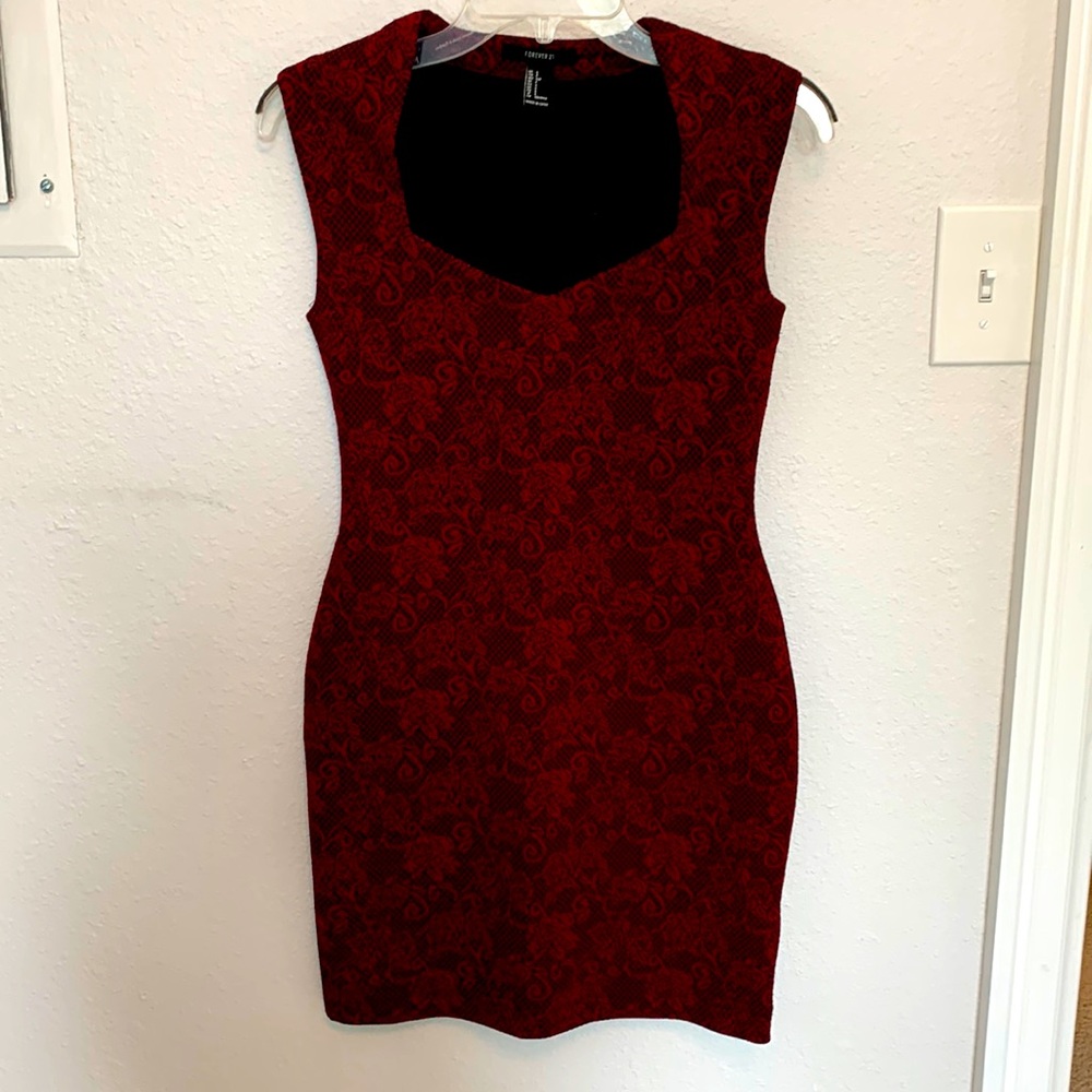 Forever 21 Red Floral Bodycon Dress Size S
